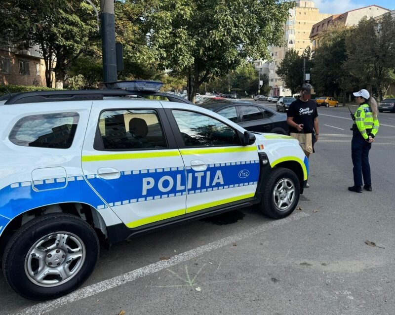 CONSTANŢA. Pietonii care nu au traversat strada regulamentar, sancţionaţi de poliţişti. Au fost aplicate 197 de amenzi