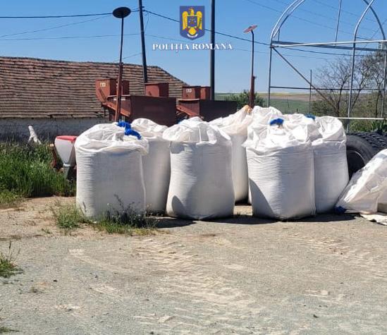 Control al polițiștilor la o fermă din comuna constănțeană Mircea Vodă. Proprietarul a fost amendat cu 18.000 de lei