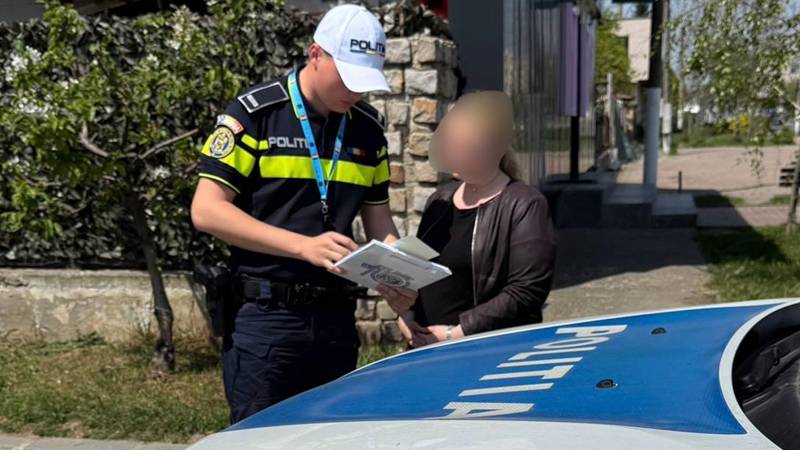 Acțiune amplă a polițiștilor constănțeni pentru prevenirea accidentelor rutiere cauzate de indisciplina pietonală: au fost aplicate peste 250 de amenzi