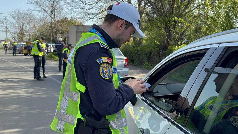 Peste 400 de polițiști au acționat în județul Constanța, în minivacanța de Paște: amenzi de peste 330.000 de lei și 64 de șoferi lăsați fără permis