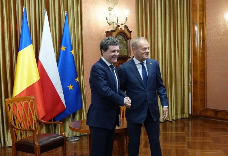UPDATE. Nicușor Dan, aplaudat de mii de oameni la Varșovia. A transmis un mesaj în poloneză: Săptămâna trecută a câștigat România, iar săptămâna viitoare va câștiga Polonia!