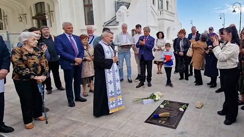CONSTANȚA. A fost dezvelită placa memorială în cinstea deținuților politici care au participat la reconstrucția Cazinoului