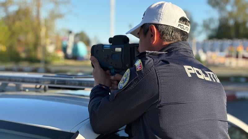 Acțiune cu radare în municipiul Mangalia: au fost aplicate 39 de amenzi și reținute două permise de conducere