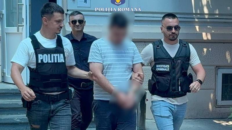 (VIDEO) CONSTANȚA. Bărbat reținut după ce a postat online poze cu soția sa în ipostaze indecente: și-a tăiat și brățara de monitorizare electronică