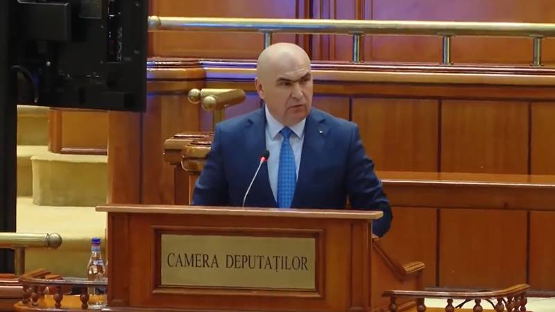 Ilie Bolojan a prezentat pachetul de măsuri. TVA de 21%, creșterea accizelor la alcool, carburanți și tutun, CASS la pensii peste 3.000 de lei: „Nu este un gest ușor, însă este o urgență națională”