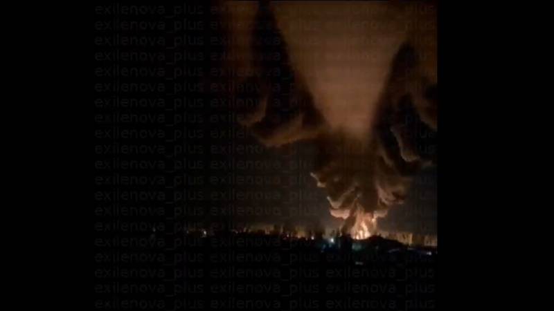 (VIDEO) Atac aerian de amploare asupra Rusiei: 221 de drone urainene doborâte, explozii și incendii în porturi și instalații petroliere