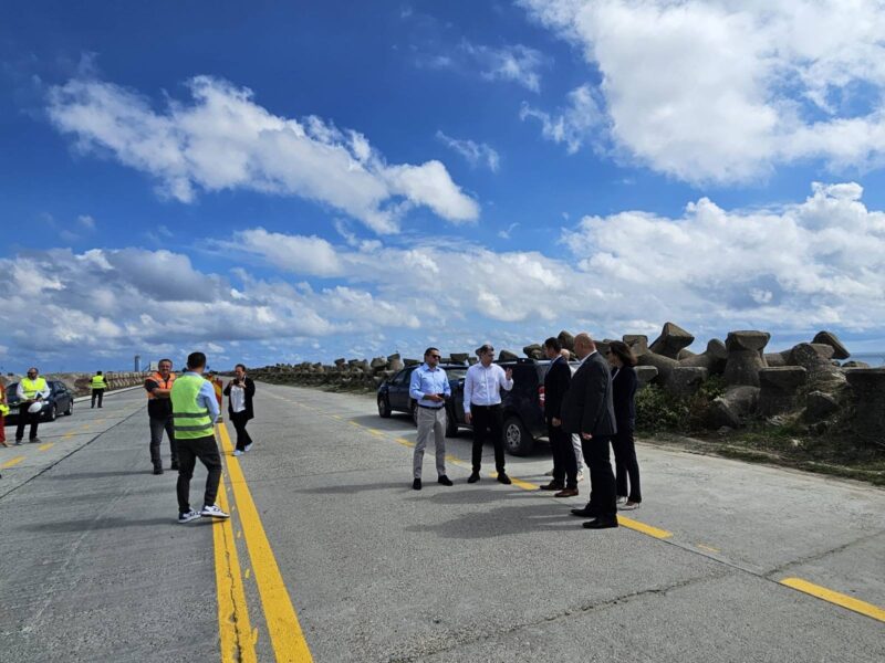 Ministrul Transporturilor, vizită în Portul Constanța. „Încep lucrările de reparaţii capitale la pasajul superior de la Molurile 3, 4 şi 5”