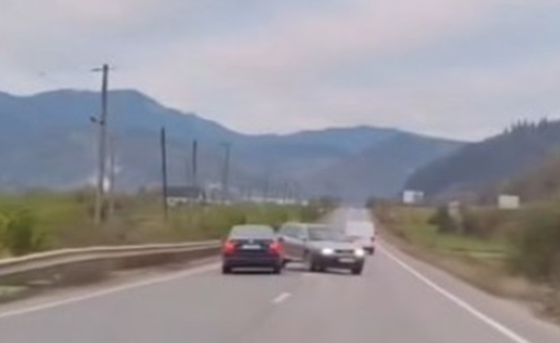Un bărbat din județul Constanța a făcut o manevră criminală pe DN1! A fost la un pas să omoare un alt șofer