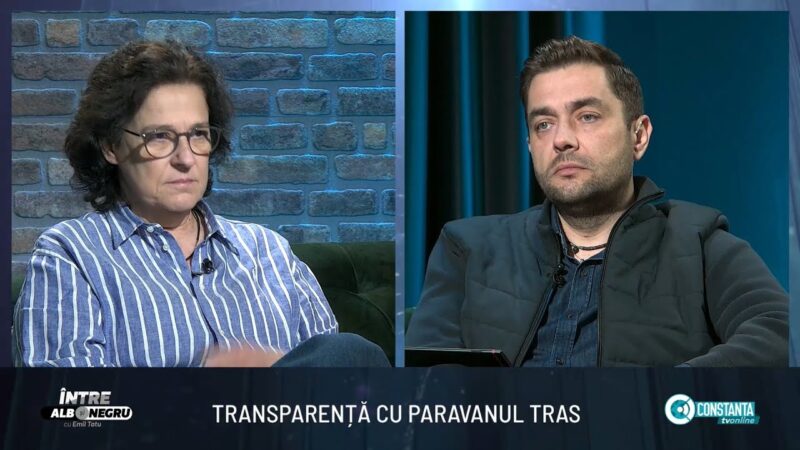 Transparență cu paravanul tras, „Între alb și negru” cu Emil Tatu