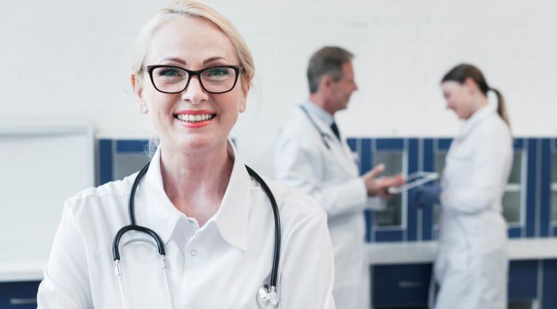 Vrei să lucrezi în sănătate publică? DSP Constanța angajează un medic rezident în epidemiologie