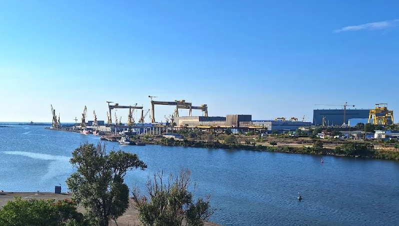 MApN caută fonduri europene pentru salvarea Șantierului Naval Mangalia