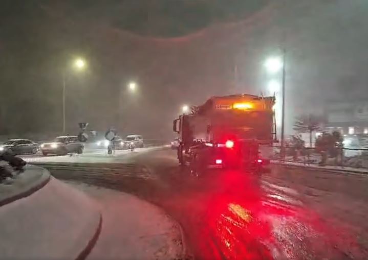 Primăria Constanța: „Utilajele acționează nonstop pentru un trafic sigur”