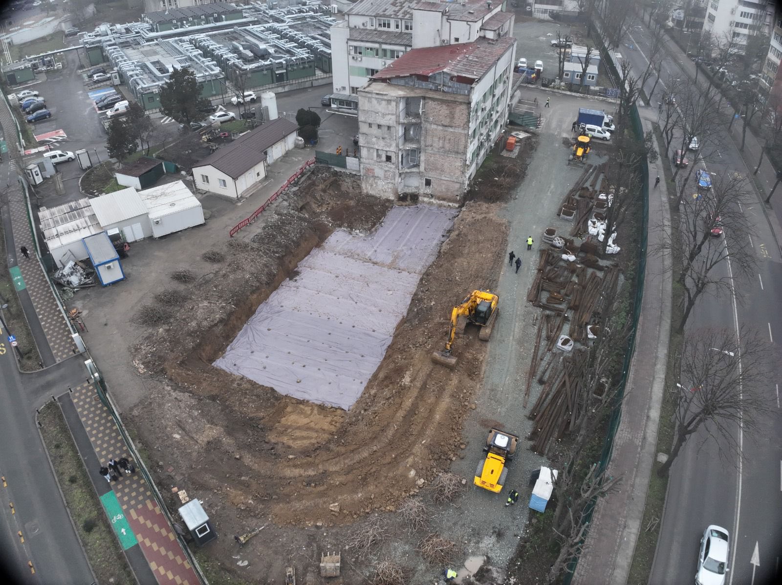 Lucrări de reabilitare la un alt corp al Spitalului Clinic de Boli Infecțioase Constanța. Pot apărea disconforturi temporare, precum zgomot și praf