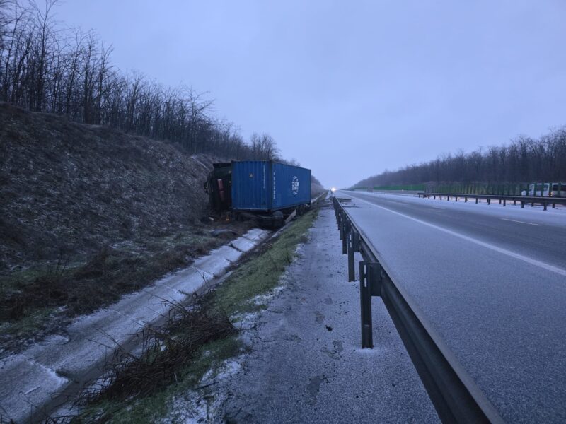 Cod galben de ninsori în județul Constanța. Fără intervenții majore, dar cu întreruperi de curent și un accident pe A2