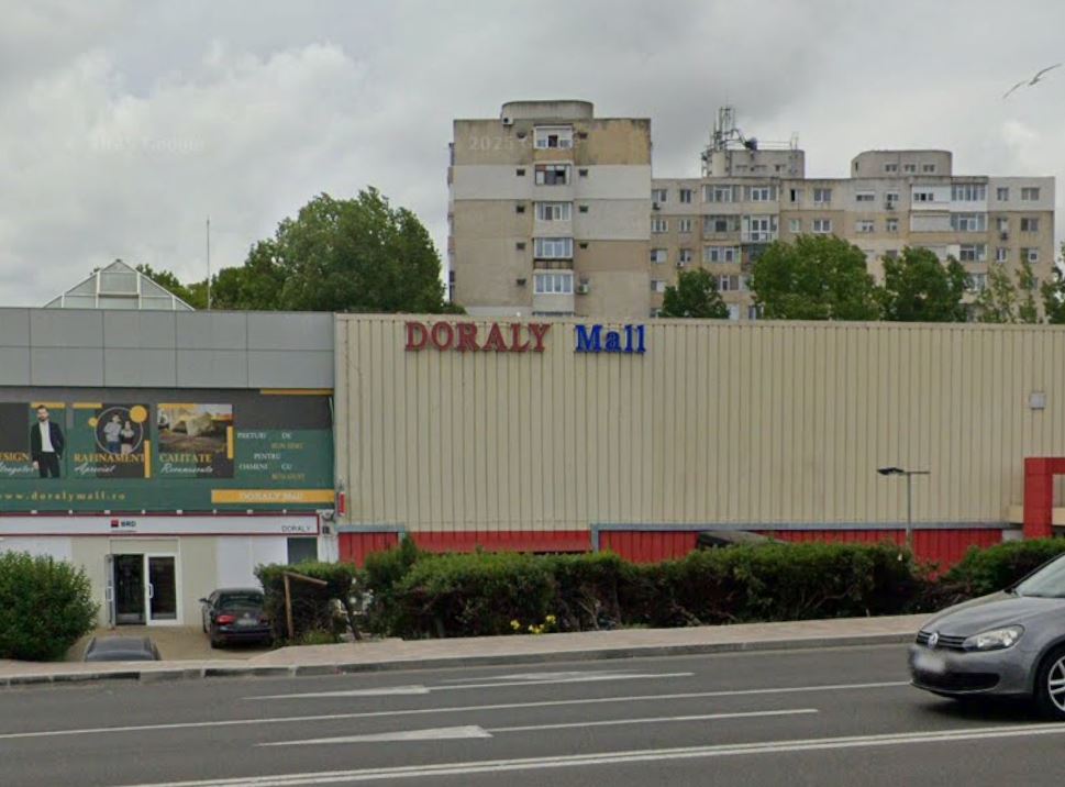 Complexul comercial Doraly, sub lupa CJPC. Mai multe magazine au fost sigilate, după fuga comercianților