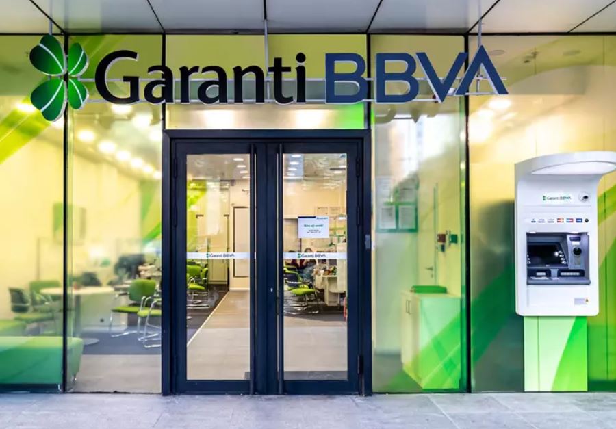 Garanti BBVA România intră sub umbrela Raiffeisen Bank
