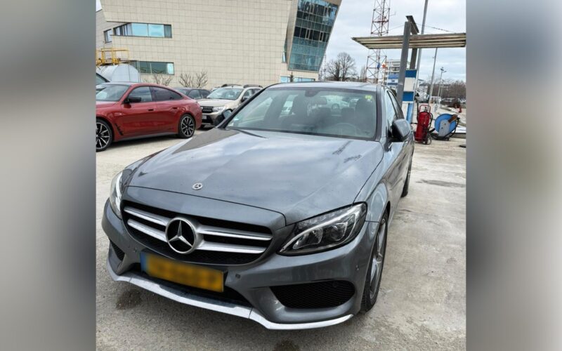 Autoturism în valoare de 30.000 euro, căutat de autoritățile din Olanda, descoperit de polițiștii de frontieră constănțeni