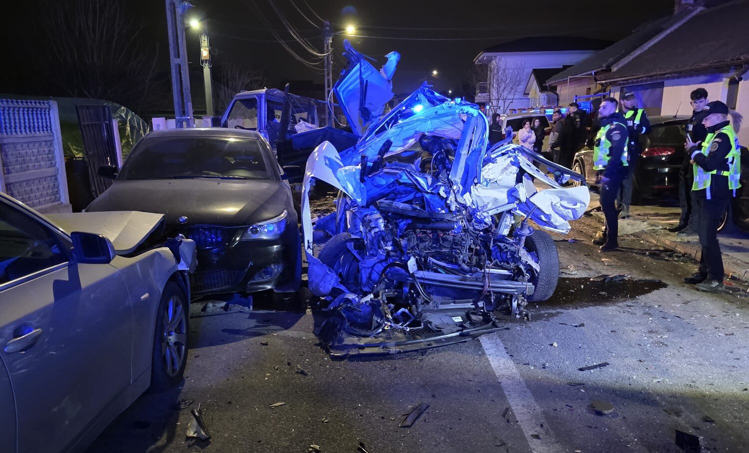 Accident rutier grav în Ovidiu. Două persoane au fost transportate la spital