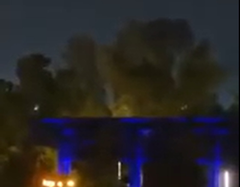 Incendiu la ambasada americană de la Riad, după un atac cu drone. Trump promite un răspuns