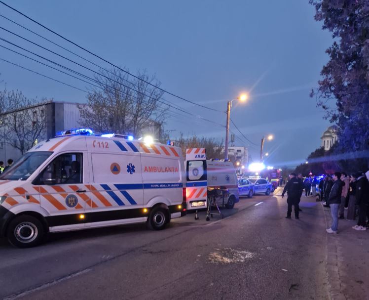 Incendiul din Henri Coandă. Opt persoane internate la Spitalul Județean Constanța. Un pacient în stare critică