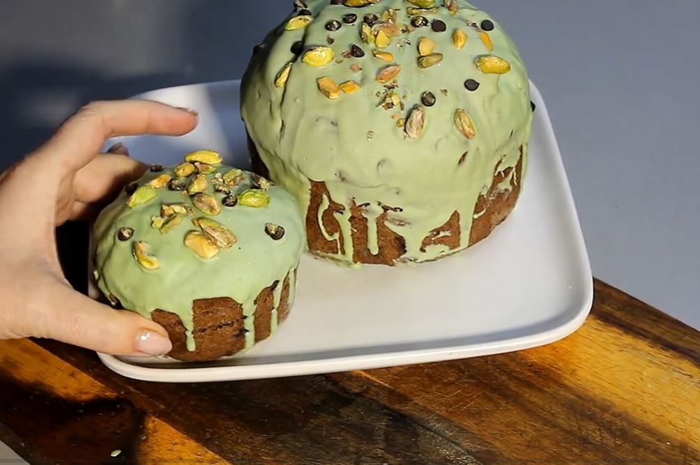 Pască pufoasă, umplută cu ciocolată Dubai. Rețeta care a cucerit internetul