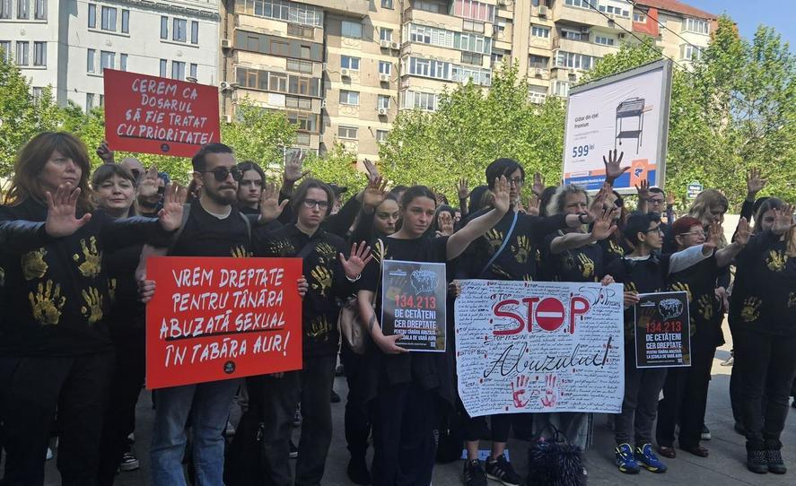 Cazul de viol de la Școala de Vară AUR din stațiunea Neptun-Olimp. Trei bărbați au fost trimiși în judecată