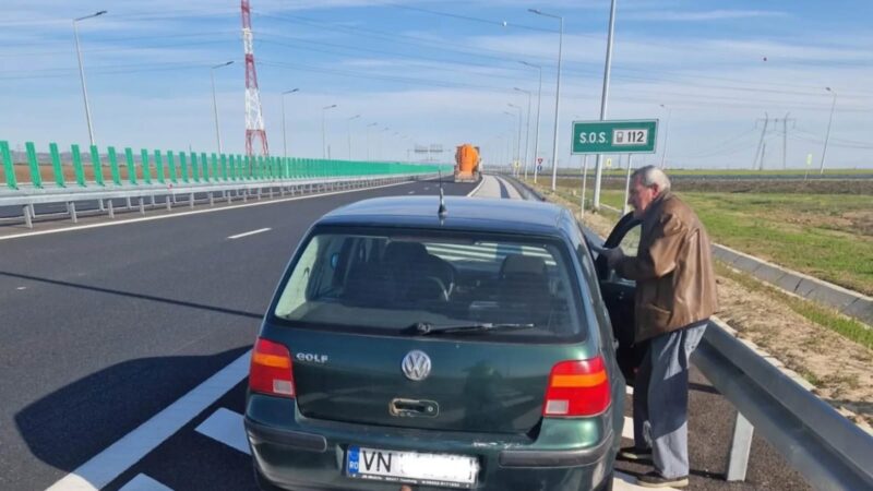 Alertă pe A7! Un șofer de 75 de ani a mers 22 km pe contrasens –  a rămas fără permis pentru 120 de zile