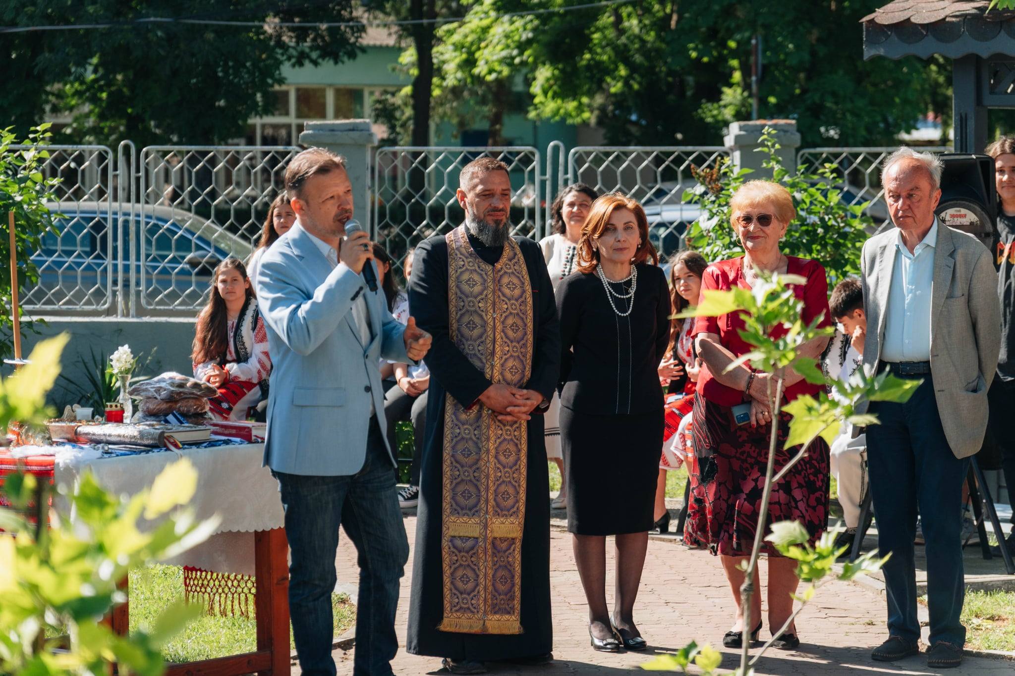 Sărbătoare la Liceul Teoretic „Ioan Cotovu” din Hârșova. Tradiție, performanță și emoție de Ziua Școlii