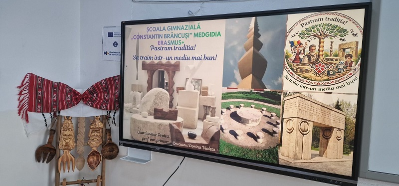 Școala Gimnazială „Constantin Brâncuși” din Medgidia, în haine de sărbătoare. Ziua Școlii celebrată în stil european