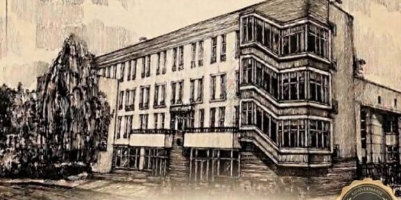 Poster advertising the 70th anniversary concert for Colegiul Național de Artă 'Regina Maria', May 7, 2026, 18:00, at Sala Sergiu Celibidache; features a sketch of a building and a circular logo in the corner.