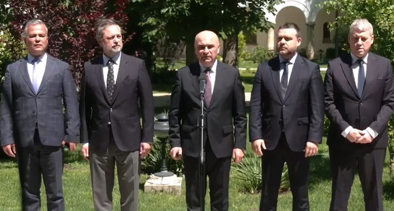 Bolojan, după discuţia cu Nicuşor Dan: PNL nu va mai susţine şi nu va mai participa la un Guvern în care va fi PSD