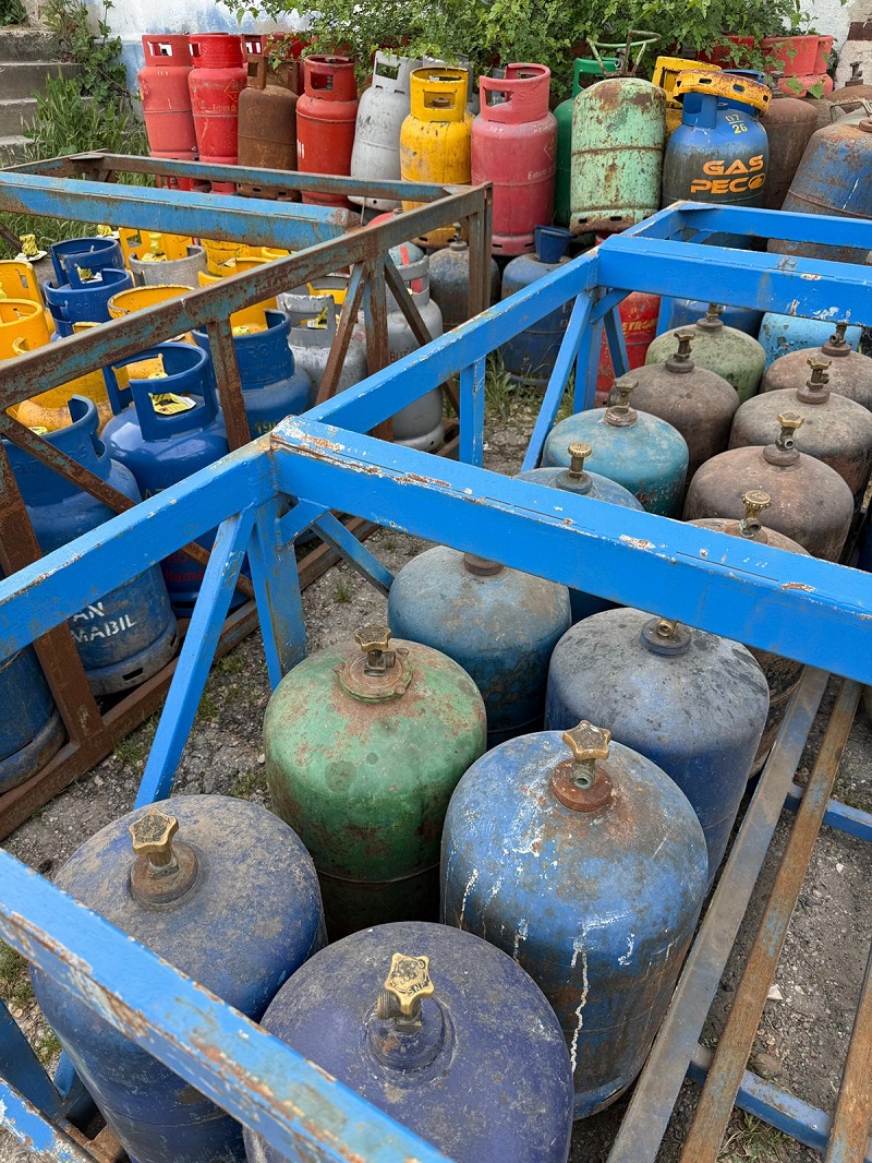 CJPC, acțiune în forță la Medgidia. Butelii degradate, vândute ilegal consumatorilor