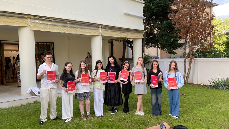 Elevii de la Colegiul Național de Arte „Regina Maria” Constanța, premiați la concursul național de lectură în limba italiană