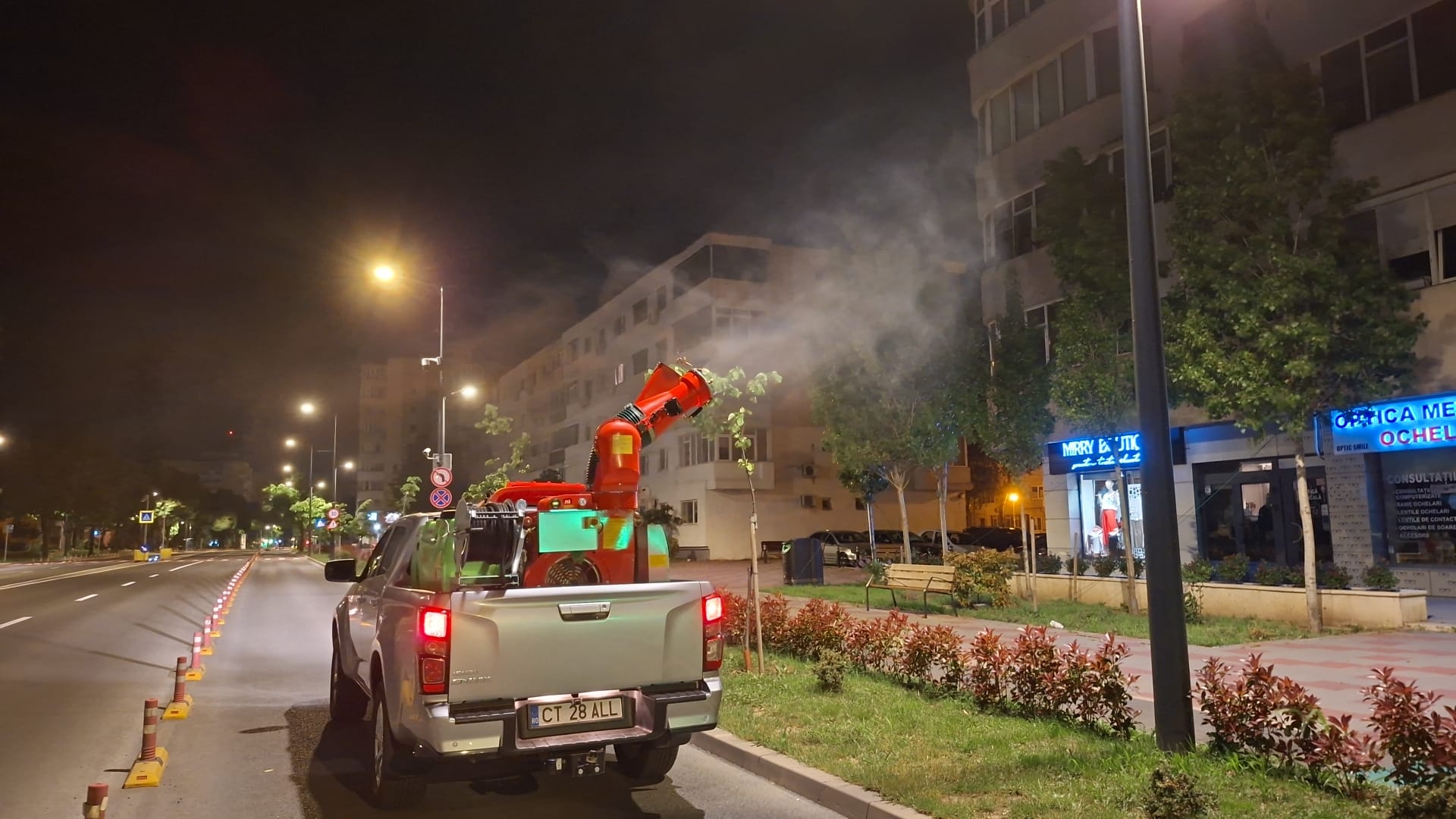 Atenție, constănțeni! Continuă acțiunile de dezinsecție în Constanța și stațiunea Mamaia