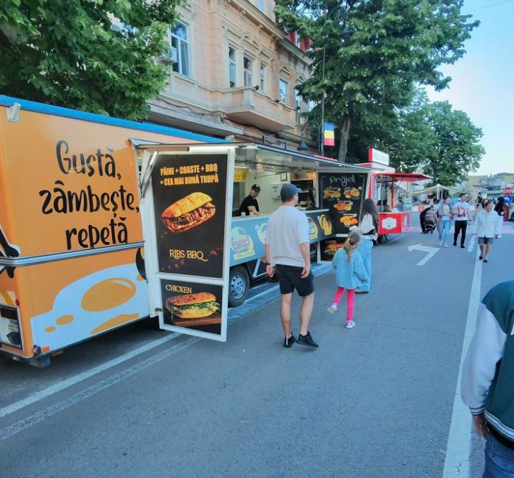 Festival culinar pe bulevardul Tomis. Trei zile de preparate savuroase, muzică și activități pentru toate vârstele