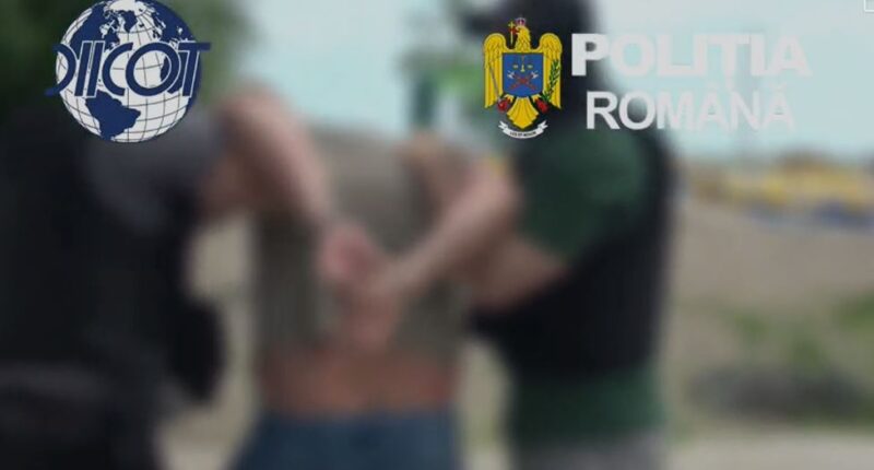 Flagrant în stațiunea Mamaia. Un bărbat, prins în timp ce încerca să vândă cocaină