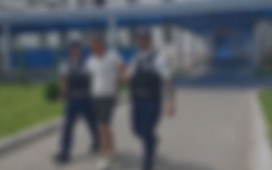Gelozia l-a adus în arest. Un bărbat din Medgidia, reținut pentru violență în familie