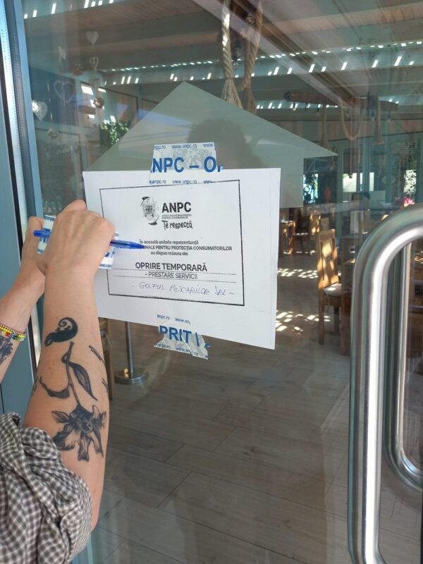 Restaurantul „Golful Pescarilor”, închis temporar de CJPC. Nereguli majore, dcescoperite de inspectori