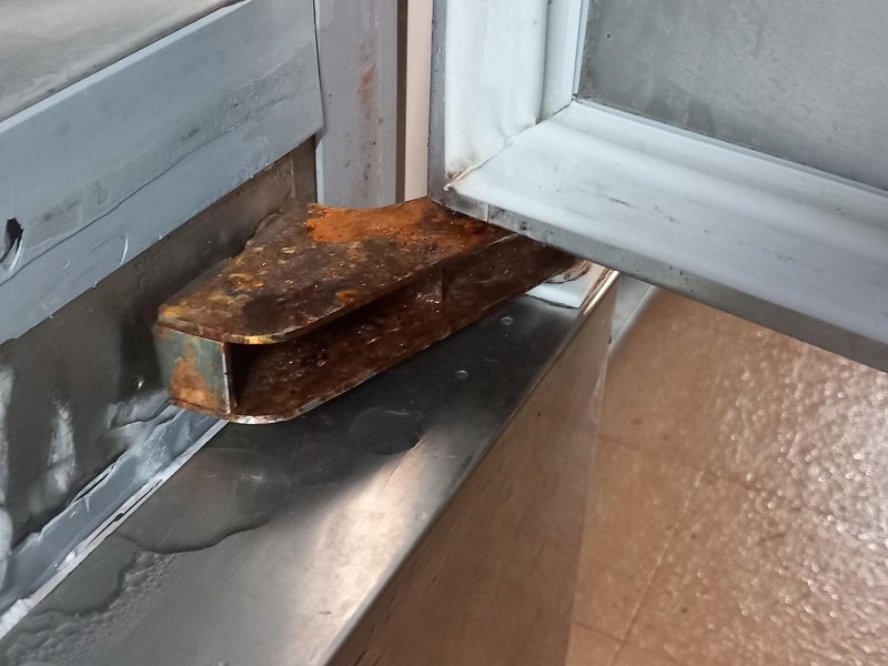 Restaurantul „Golful Pescarilor”, închis temporar de CJPC. Nereguli majore, dcescoperite de inspectori