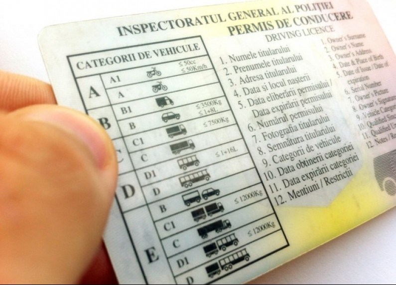 Constănțenii nu vor mai putea plăti cash la Permise și Înmatriculări. Ce se schimbă de la 1 septembrie 2026