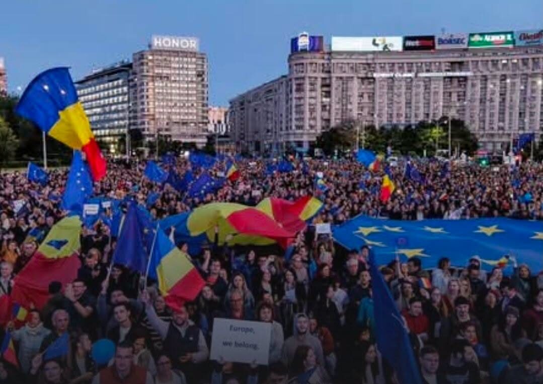 Protest în Piața Victoriei. „Când sună Lia, România onestă iese în stradă să apere democrația”
