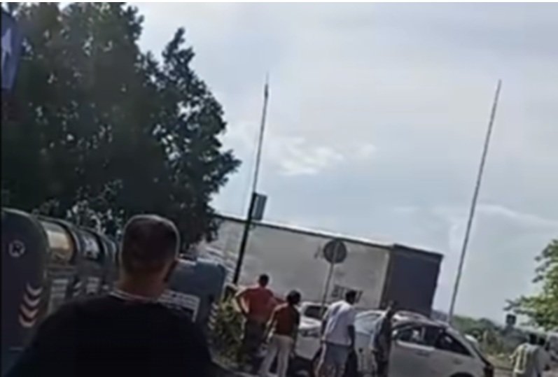 Descoperire în cazul TIR-ului scăpat de sub control în Constanța – sistem de fraudare a tahografului, iar aparatul indica odihnă în timp ce camionul circula