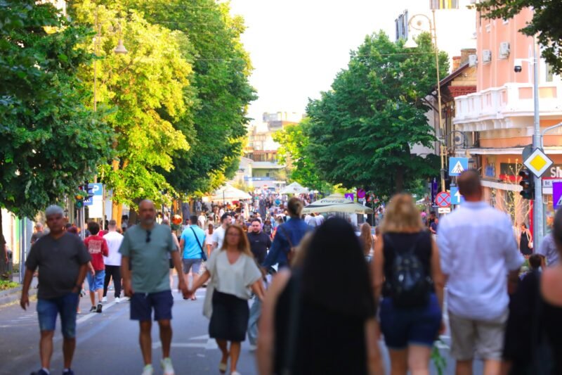 Bulevardul Tomis devine din nou pietonal în acest weekend