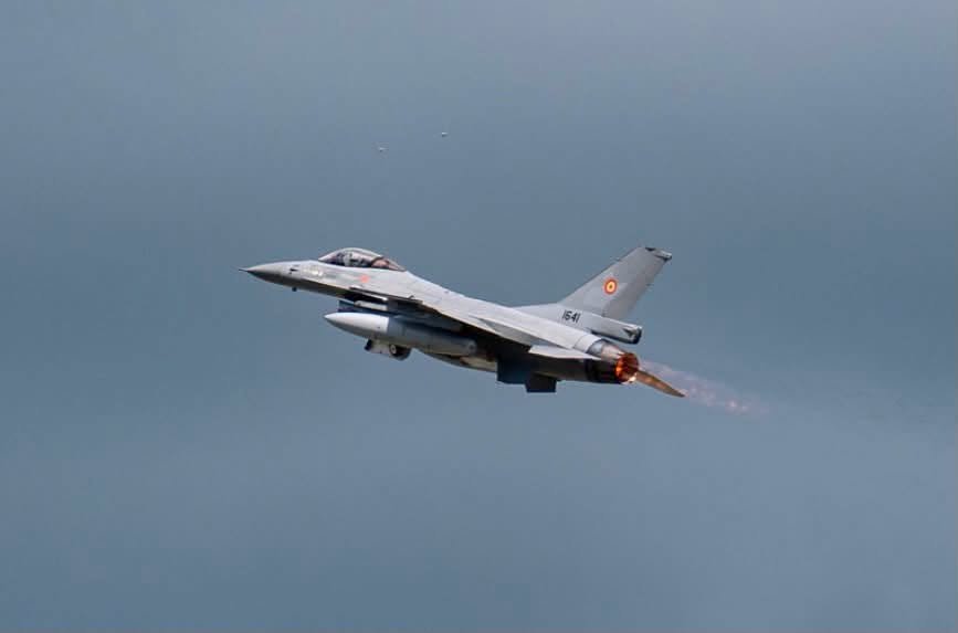 Alertă aeriană la granița cu Ucraina. Două avioane F-16 au fost ridicate de la Borcea, iar locuitorii din Tulcea au primit mesaj RO-Alert
