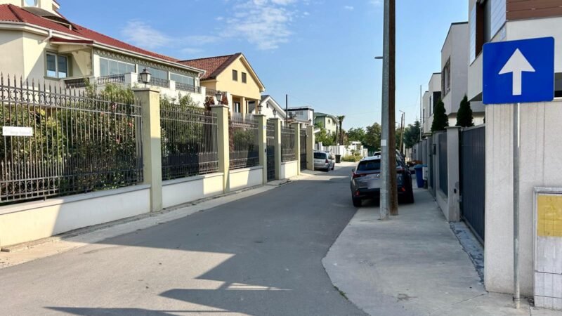 Două străzi din cartierul Palazu Mare au devenit cu sens unic