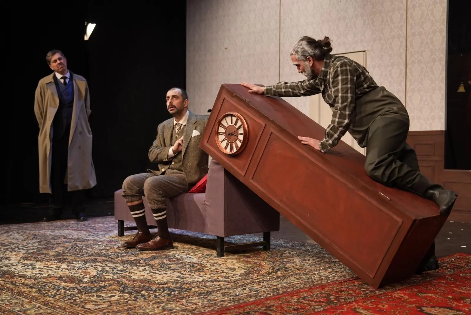 Comedie dezlănțuită la Teatrul de Vară Soveja și muzică românească reinterpretată în Grădina Consiliului Județean, în această seară la SEAS