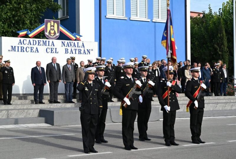 Peste 1.800 de studenți au început noul an universitar la Academia Navală „Mircea cel Bătrân”