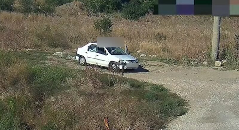 A aruncat gunoaie pe un teren viran și a rămas fără mașină. Amendă de 30.000 de lei pentru un constănțean