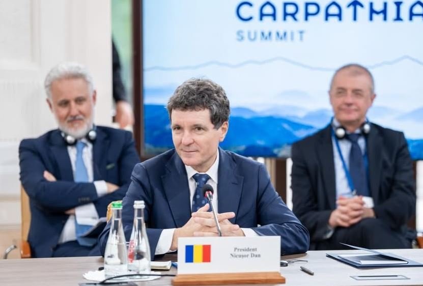 Nicușor Dan, la summitul „Carpathian Eight”: România susține proiecte comune pentru infrastructură, energie și securitate