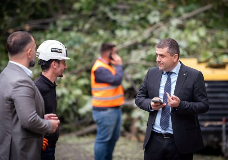 Radu Miruță, blocat peste o oră în traficul de pe Valea Oltului: „Nu este normal”